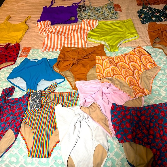 KORTNI JEANE High-Waisted Tie-Up Front Swim Bottoms - Juicy striped sz S - NWT - Picture 5 of 5